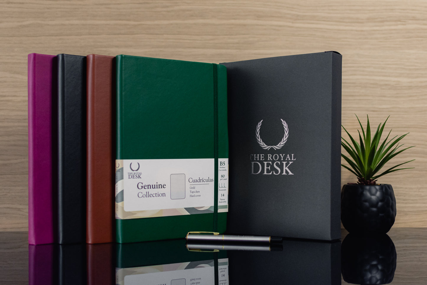 Griglia 250 – Cuaderno B5 Cuadriculado con Bolígrafo Metálico y Caja Regalo