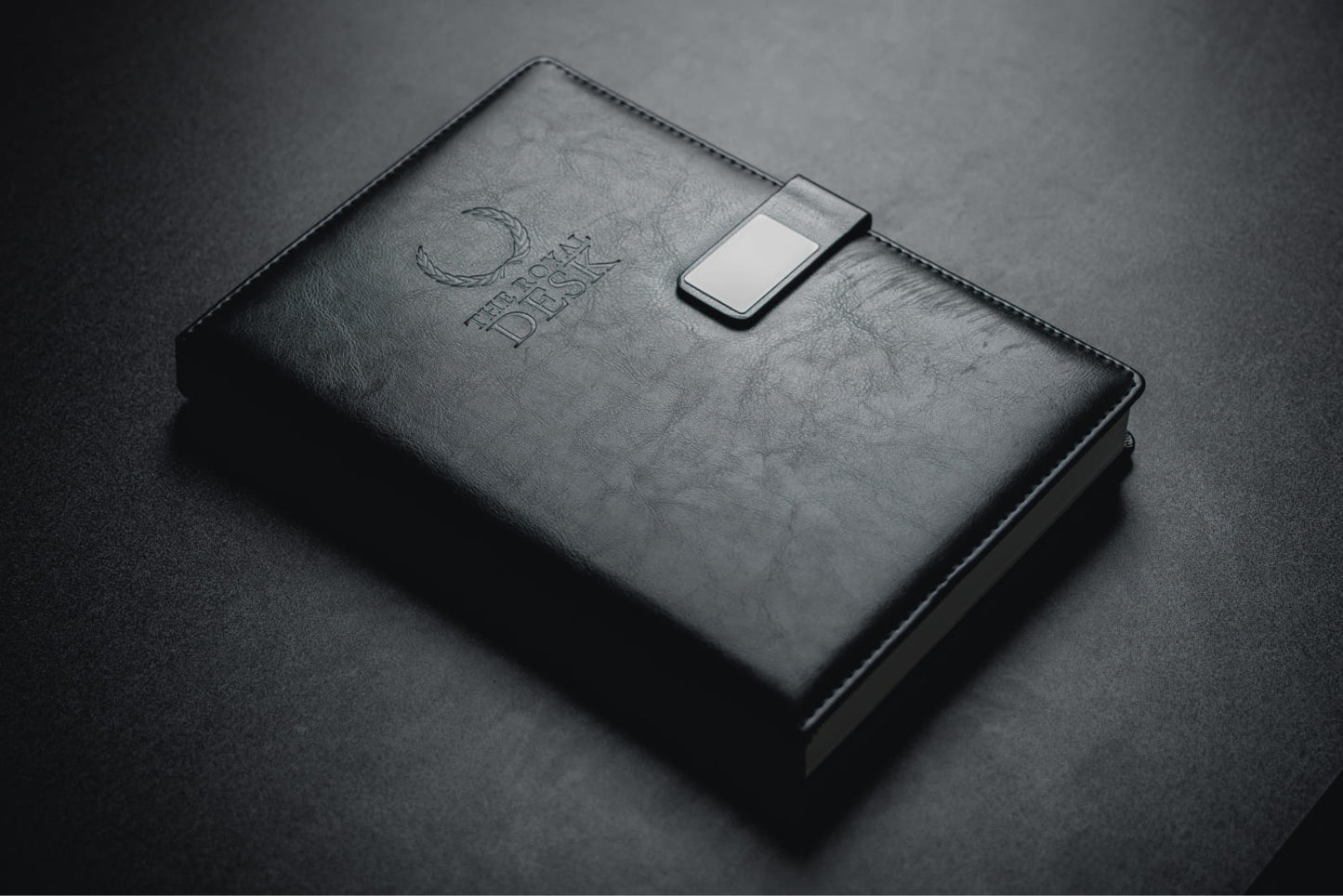 Agenda THE ROYAL DESK
